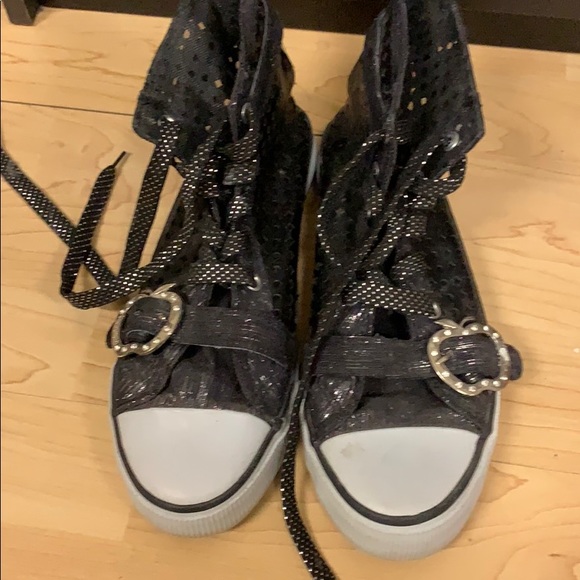 Apple bottom shoes - Picture 2 of 7